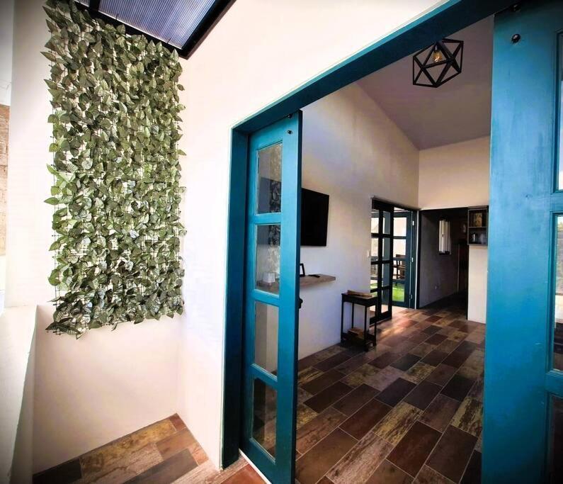 Casa De Brujas Apartment Escazu